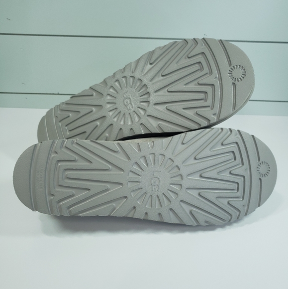 UGG Tasman Graphic Shadow Logo Pumice Soft Cozy Comfy Wool Fur Slippers Sz 13 - Picture 5 of 5
